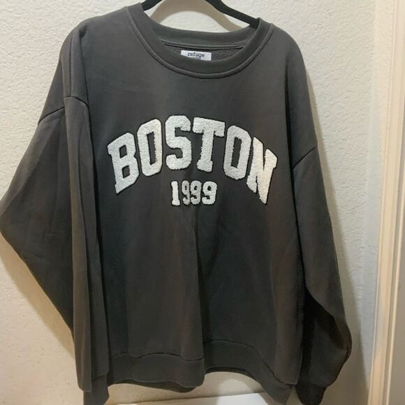 Refuge athletics  Boston Crewneck Sweatshirt sz medium - Picture 3 of 8